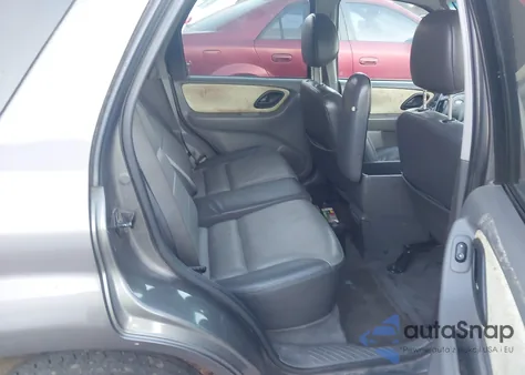 2003 Ford Escape Xlt z USA, uszkodzony, nr VIN 1FMCU03123KA61568